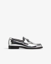 Load image into Gallery viewer, Wirdo Mirror Loafers