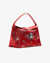 Carica l'immagine nel visualizzatore di Gallery, Chucky Jacquard Mega Comma Bag
