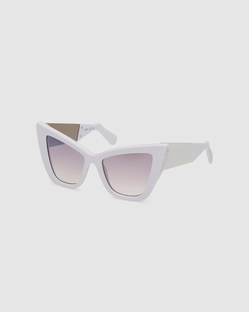 GD0026 Cat-eye sunglasses : Women Sunglasses White  | GCDS