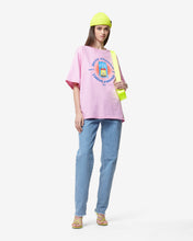 Load image into Gallery viewer, Spongebob Busy People T-shirt : Women T-shirts Pink | GCDS
