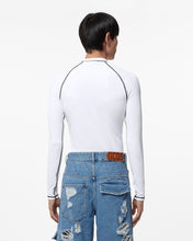 Load image into Gallery viewer, Classic Logo Long Sleeves Rashguard : Men T-shirts White | GCDS Spring/Summer 2023
