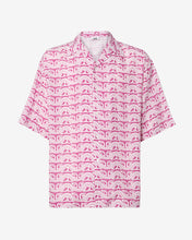 Load image into Gallery viewer, Waved Logo Print Bowling Shirt : Men Shirts Fuchsia | GCDS Spring/Summer 2023
