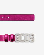 Carica l&#39;immagine nel visualizzatore di Gallery, Metallic Logo Belt : Women Belts Fuchsia | GCDS Spring/Summer 2023
