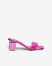 Load image into Gallery viewer, Transpallic Logo Low Sandals : Women Shoes Fuchsia | GCDS Spring/Summer 2023
