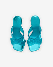 Carica l&#39;immagine nel visualizzatore di Gallery, Transpallic Criss-Cross High Sandal : Women Shoes Light Blue | GCDS Spring/Summer 2023
